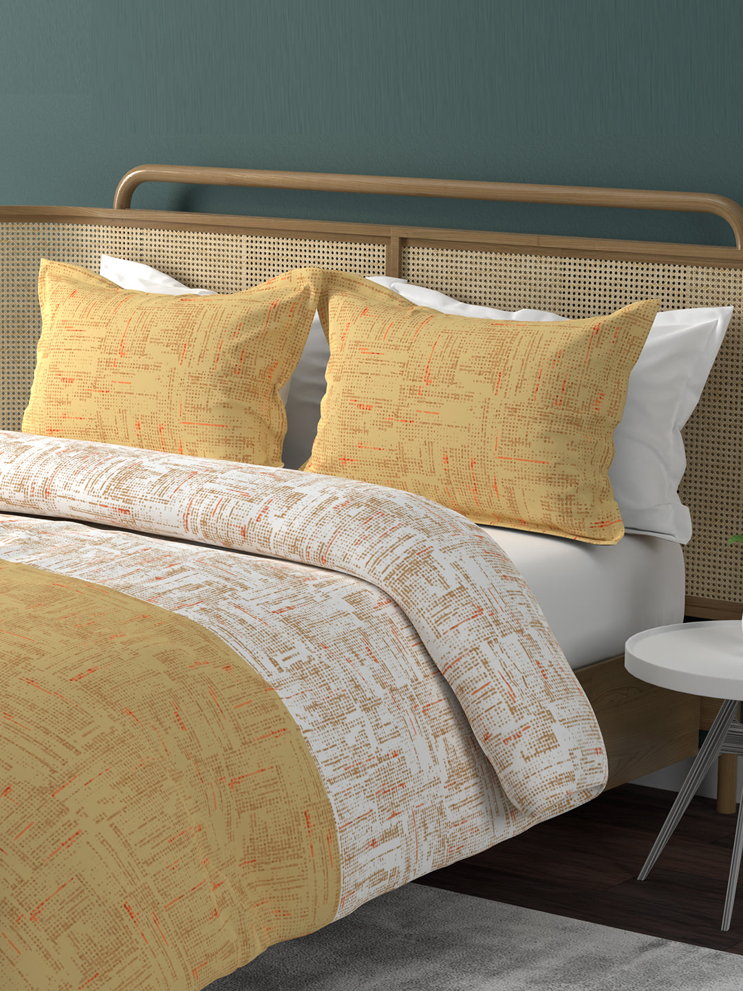 Urban Geos 220 TC TENCEL™ Yellow King Bedsheet with 2 Pillow Covers