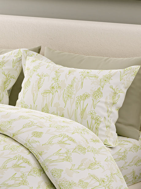 Nature Bouquet 100% Cotton 300 TC White Floral Print Scented King Bedsheet with 2 Pillow Covers (Green Apple Fragrance)
