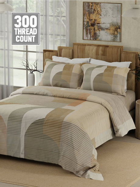Gardenia Augusta 100% Cotton 300 TC Beige & Grey Digitally Printed King Bedsheet with 2 Pillow Covers