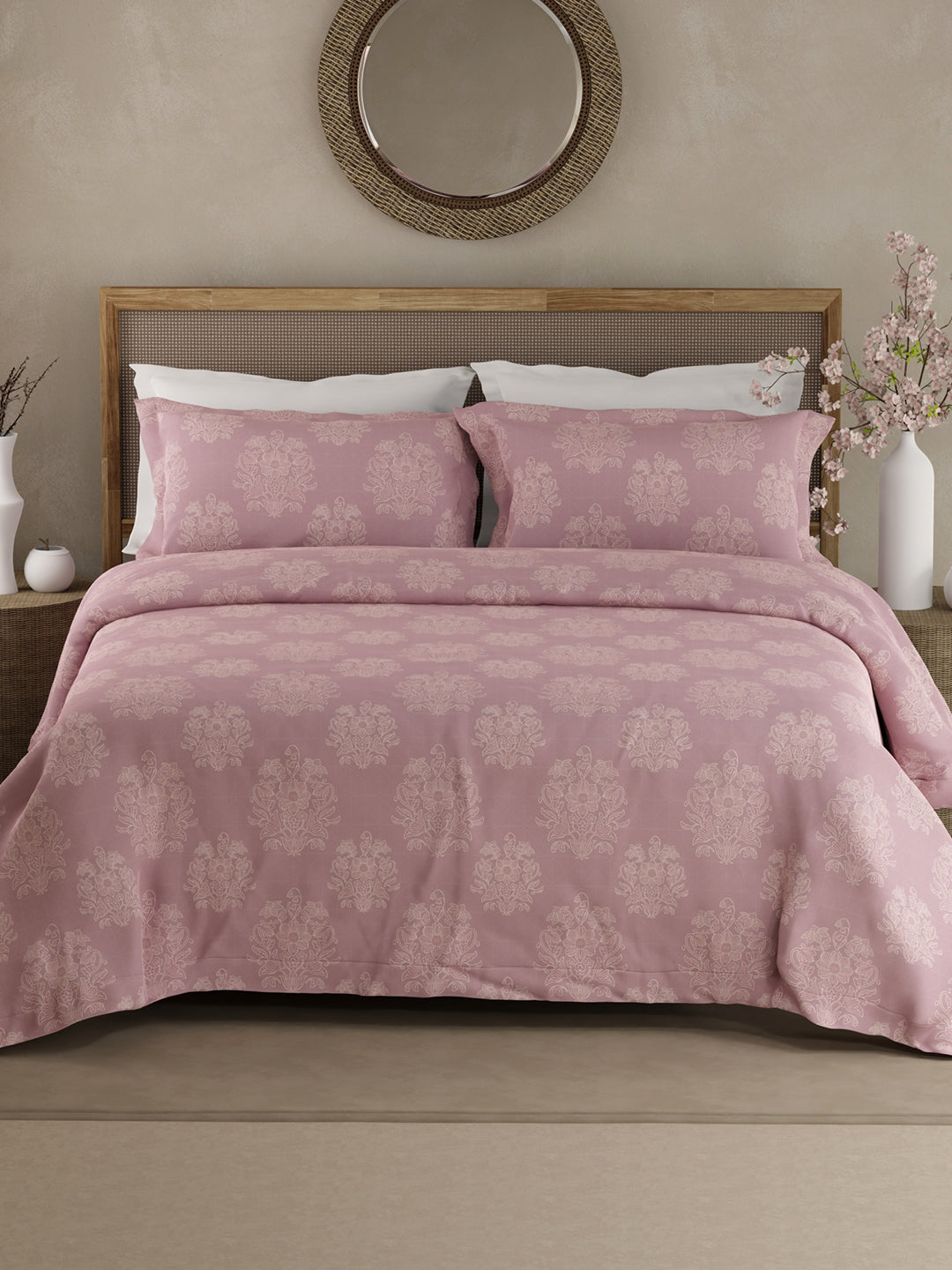 Indo Musk 100% Kasturi Cotton 200 TC Pink Floral King Bedsheet with 2 Pillow Covers