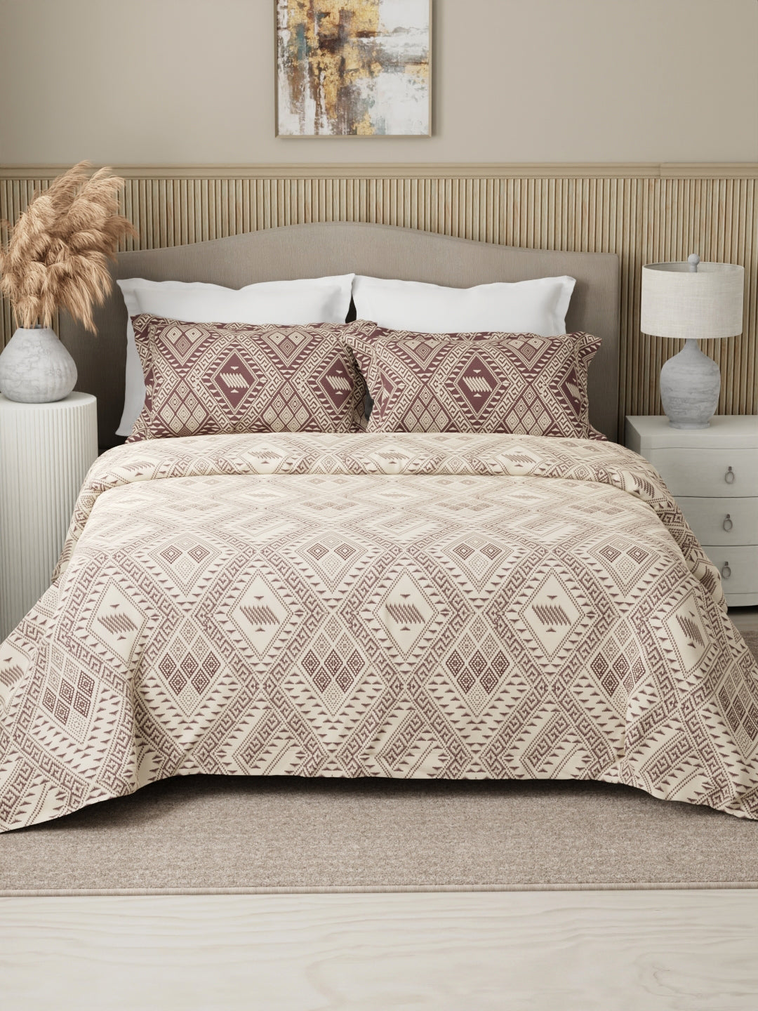 Embrace 100% Cotton 152 TC Brown Geometrical Print Double Bedsheet with 2 Pillow Covers