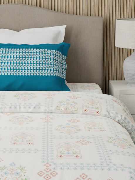 Valatia 100% Cotton 200 TC Karigari Printed Single Bedsheet with 1 Pillow Cover - Blue & White