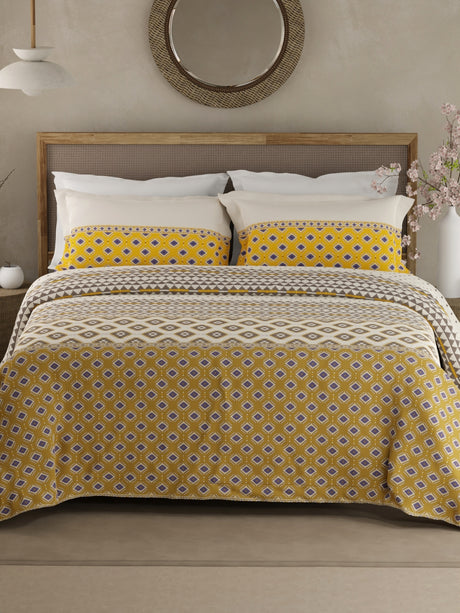 Valatia Gypsy 100% Cotton 200 TC Ethnic Printed King Bedsheet with 2 Pillow Covers - Yellow & White