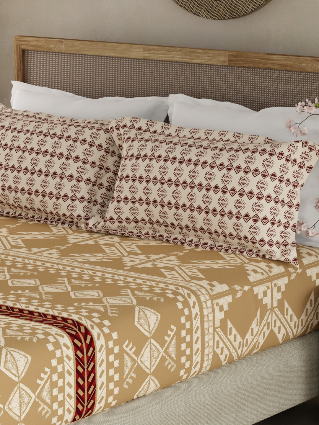 Valatia Gypsy 100% Cotton 200 TC Ethnic Print Fitted King Bedsheet with 2 Pillow Covers - Brown