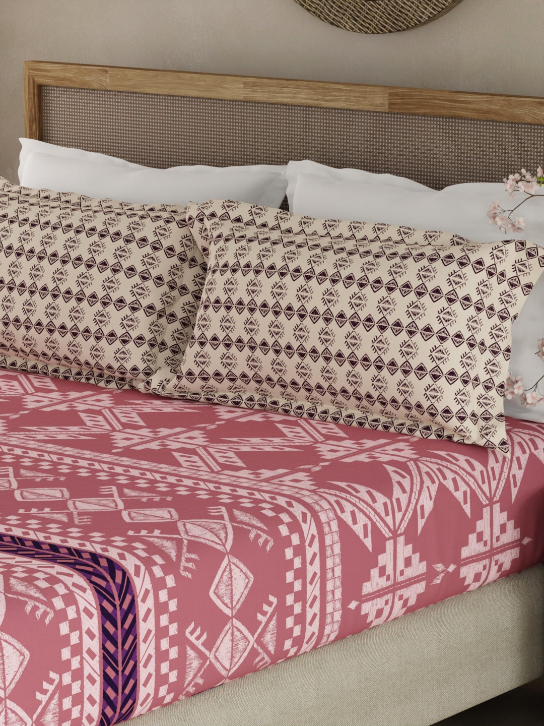 Valatia Gypsy 100% Cotton 200 TC Ethnic Print Fitted King Bedsheet with 2 Pillow Covers - Pink