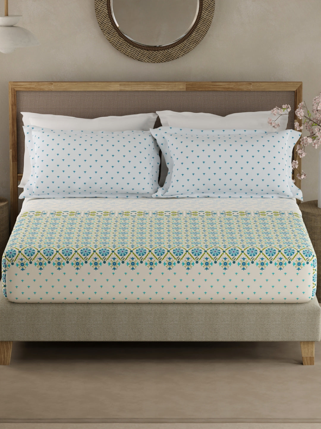 Valatia Gypsy 100% Cotton 200 TC Ethnic Print Fitted King Bedsheet with 2 Pillow Covers - Blue