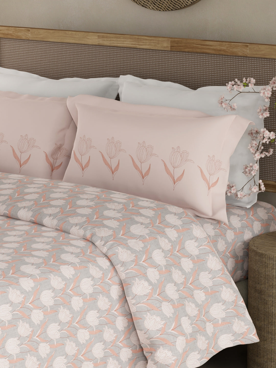 Valatia 100% Cotton 200 TC Pink Floral King Bedsheet with 2 Pillow Covers