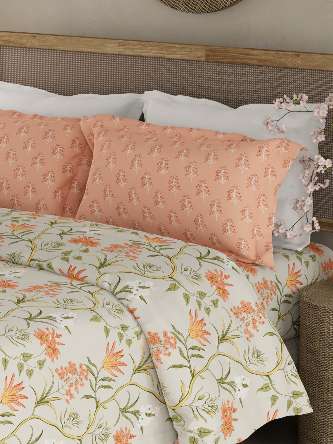 Valatia 100% Cotton 200 TC Orange & Green Floral King Bedsheet with 2 Pillow Covers