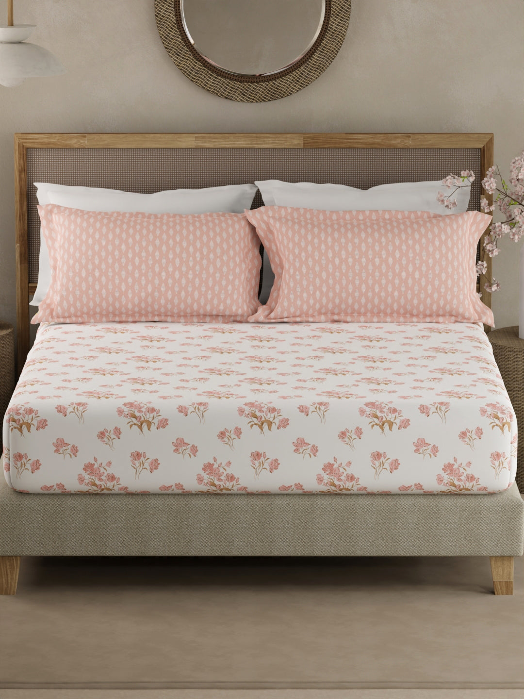 Valatia 100% Cotton 200 TC Peach & White Floral King Fitted Bedsheet with 2 Pillow Covers